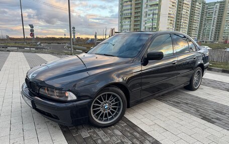 BMW 5 серия, 1999 год, 800 000 рублей, 2 фотография