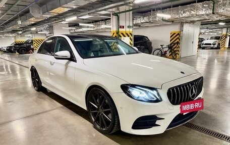 Mercedes-Benz E-Класс, 2018 год, 4 950 000 рублей, 9 фотография