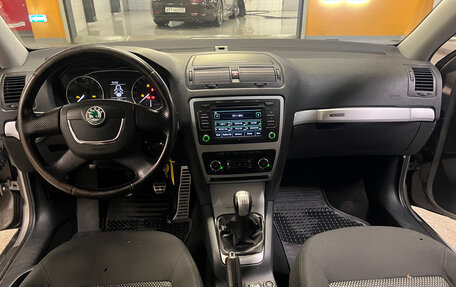 Skoda Octavia, 2010 год, 1 330 000 рублей, 16 фотография