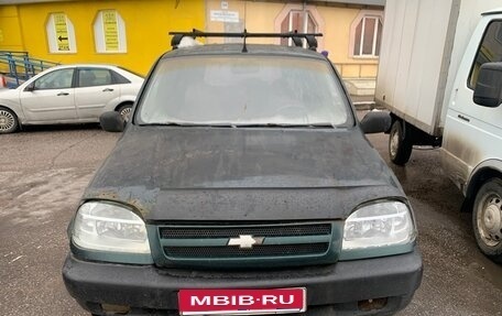 Chevrolet Niva I рестайлинг, 2003 год, 110 000 рублей, 1 фотография