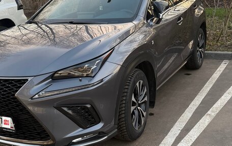 Lexus NX I, 2019 год, 3 700 000 рублей, 14 фотография