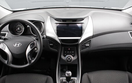 Hyundai Elantra V, 2012 год, 1 045 000 рублей, 7 фотография