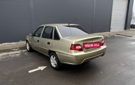 Daewoo Nexia I рестайлинг, 2010 год, 95 000 рублей, 4 фотография