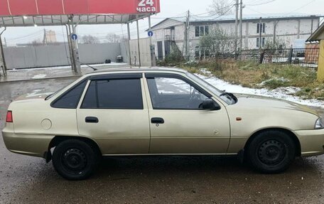 Daewoo Nexia I рестайлинг, 2011 год, 200 000 рублей, 4 фотография