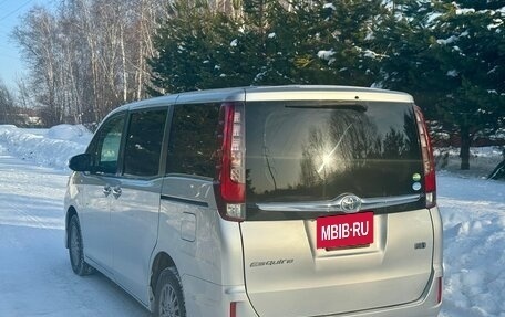 Toyota Esquire I, 2016 год, 2 000 000 рублей, 5 фотография