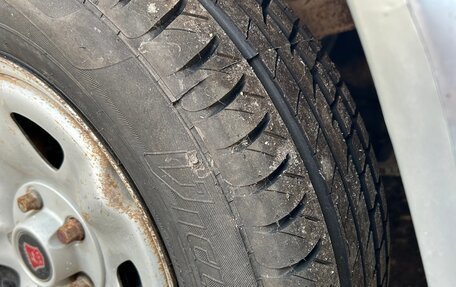 ГАЗ 31105 «Волга», 2005 год, 300 000 рублей, 4 фотография