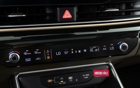 KIA Carnival, 2025 год, 8 698 097 рублей, 20 фотография