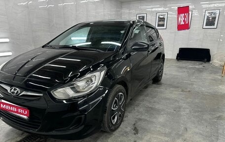 Hyundai Solaris II рестайлинг, 2012 год, 558 000 рублей, 8 фотография