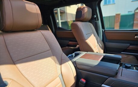 Toyota Tundra, 2024 год, 10 500 000 рублей, 12 фотография