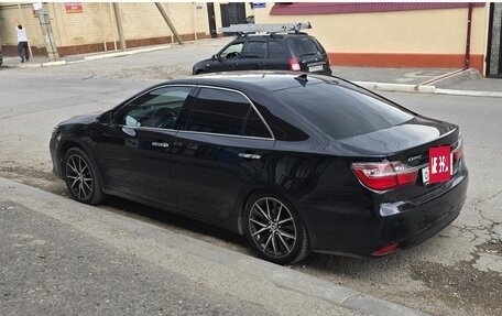 Toyota Camry, 2018 год, 2 500 000 рублей, 5 фотография