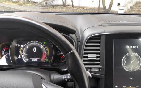 Renault Koleos II, 2017 год, 2 700 000 рублей, 8 фотография