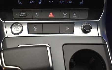 Audi A6 allroad, 2019 год, 4 500 000 рублей, 27 фотография