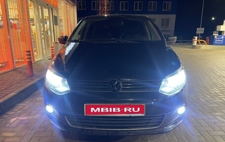 Volkswagen Polo VI (EU Market), 2013 год, 700 000 рублей, 1 фотография