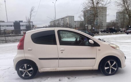 Peugeot 107 I рестайлинг, 2007 год, 290 000 рублей, 2 фотография