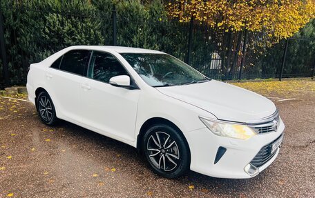 Toyota Camry, 2015 год, 1 650 000 рублей, 3 фотография