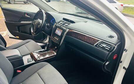 Toyota Camry, 2015 год, 1 650 000 рублей, 10 фотография