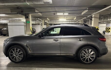 Infiniti QX70, 2015 год, 3 000 001 рублей, 3 фотография