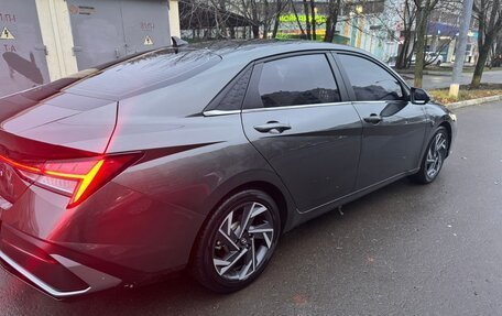 Hyundai Elantra, 2023 год, 2 400 000 рублей, 6 фотография