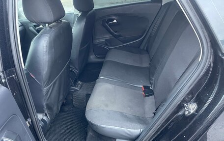 Volkswagen Polo VI (EU Market), 2013 год, 700 000 рублей, 14 фотография