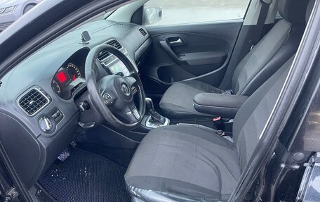 Volkswagen Polo VI (EU Market), 2013 год, 700 000 рублей, 18 фотография