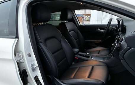 Mercedes-Benz GLA, 2017 год, 2 250 000 рублей, 11 фотография