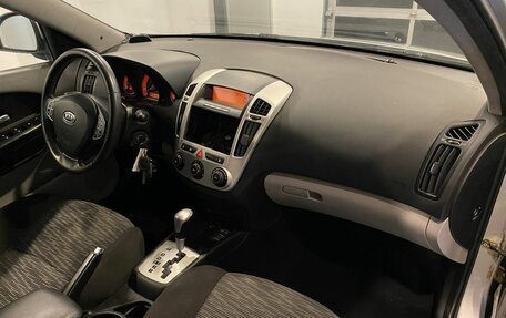 KIA cee'd I рестайлинг, 2009 год, 615 000 рублей, 12 фотография