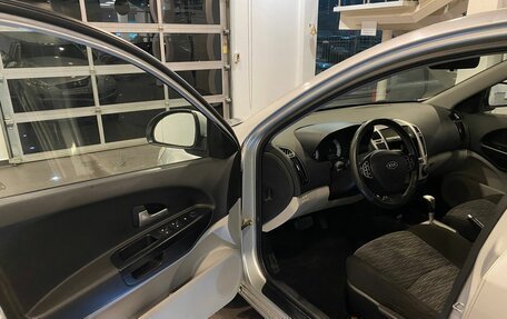 KIA cee'd I рестайлинг, 2009 год, 615 000 рублей, 20 фотография