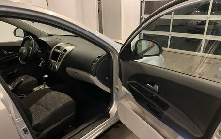 KIA cee'd I рестайлинг, 2009 год, 615 000 рублей, 26 фотография