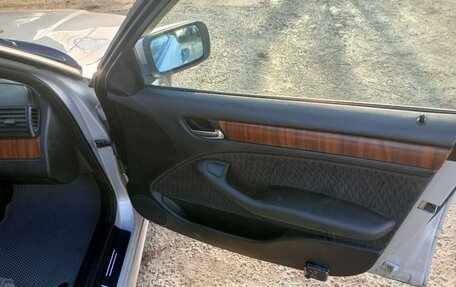 BMW 3 серия, 2000 год, 800 000 рублей, 6 фотография