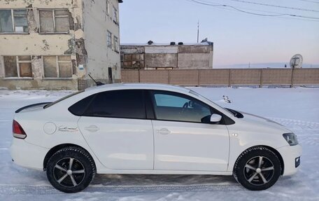 Volkswagen Polo VI (EU Market), 2017 год, 800 000 рублей, 3 фотография