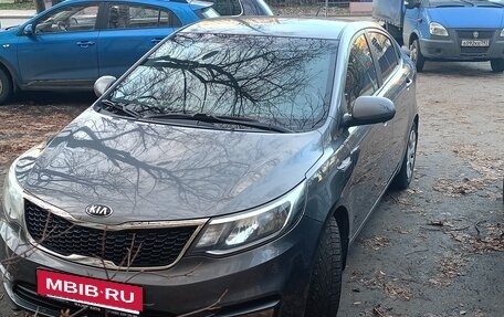 KIA Rio III рестайлинг, 2015 год, 900 000 рублей, 7 фотография