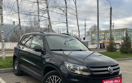Volkswagen Tiguan I, 2011 год, 1 180 000 рублей, 2 фотография