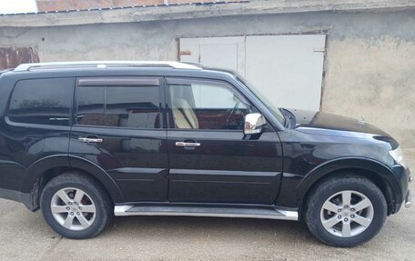 Mitsubishi Pajero IV, 2007 год, 1 800 000 рублей, 14 фотография