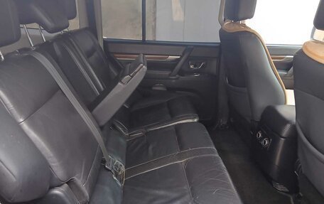 Mitsubishi Pajero IV, 2007 год, 1 800 000 рублей, 12 фотография