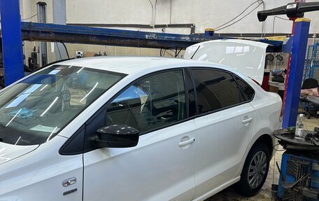 Volkswagen Polo VI (EU Market), 2013 год, 550 000 рублей, 3 фотография