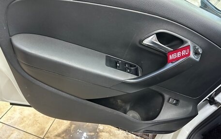 Volkswagen Polo VI (EU Market), 2013 год, 550 000 рублей, 4 фотография