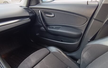 BMW 1 серия, 2007 год, 661 000 рублей, 13 фотография