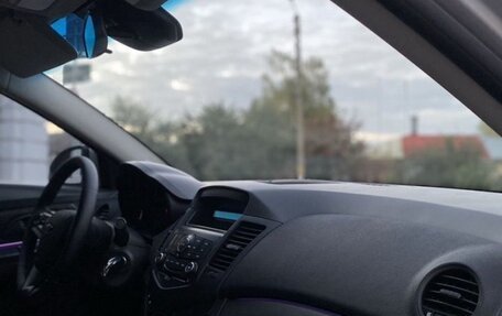 Chevrolet Cruze II, 2010 год, 690 000 рублей, 15 фотография