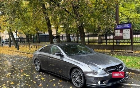 Mercedes-Benz CLS, 2004 год, 1 600 000 рублей, 3 фотография