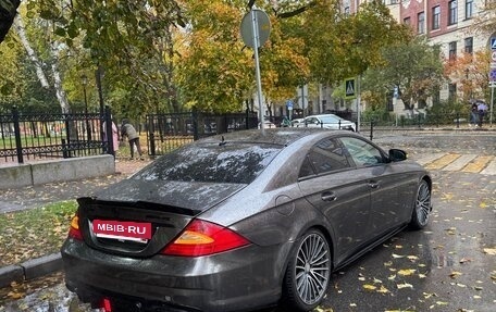 Mercedes-Benz CLS, 2004 год, 1 600 000 рублей, 5 фотография