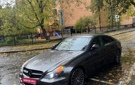 Mercedes-Benz CLS, 2004 год, 1 600 000 рублей, 4 фотография