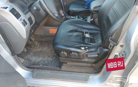 Mitsubishi Pajero III рестайлинг, 2006 год, 1 150 000 рублей, 7 фотография