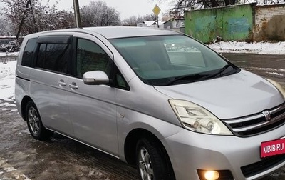 Toyota ISis I, 2011 год, 850 000 рублей, 1 фотография