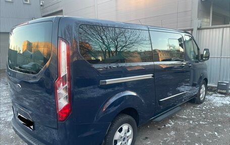 Ford Tourneo Custom I рестайлинг, 2016 год, 2 500 000 рублей, 7 фотография