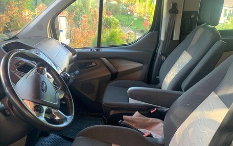 Ford Tourneo Custom I рестайлинг, 2016 год, 2 500 000 рублей, 18 фотография