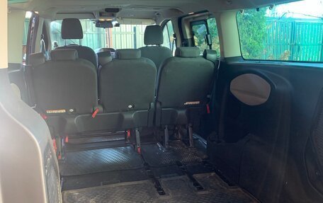 Ford Tourneo Custom I рестайлинг, 2016 год, 2 500 000 рублей, 23 фотография