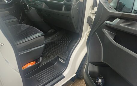 Volkswagen Caravelle T6 рестайлинг, 2018 год, 4 100 000 рублей, 10 фотография