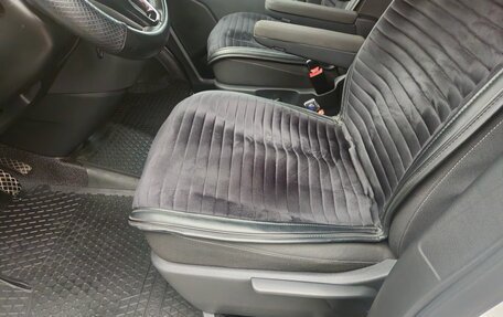 Volkswagen Caravelle T6 рестайлинг, 2018 год, 4 100 000 рублей, 20 фотография