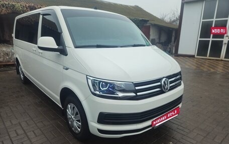Volkswagen Caravelle T6 рестайлинг, 2018 год, 4 100 000 рублей, 6 фотография