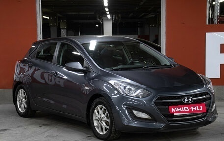 Hyundai i30 II рестайлинг, 2015 год, 1 098 000 рублей, 3 фотография